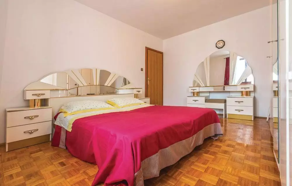 Hotels 420m² in Croatia, Pula. Priced at 850000€ rent photo-11