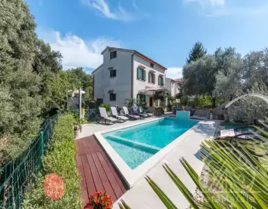 Buy in Croatia for 850000€