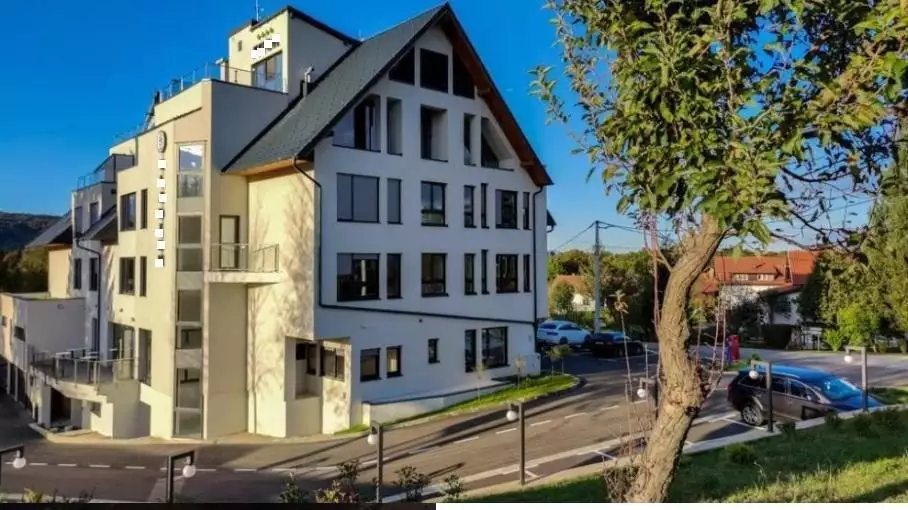Hotels 1m² in Croatia, Plitvice. Priced at 5500000€ rent photo-1
