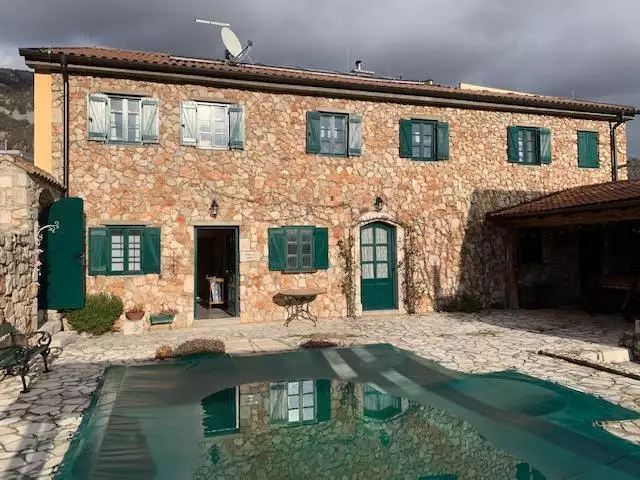 Villa 340m² in Croatia, Crikvenica. Priced at 750000€ rent photo-3