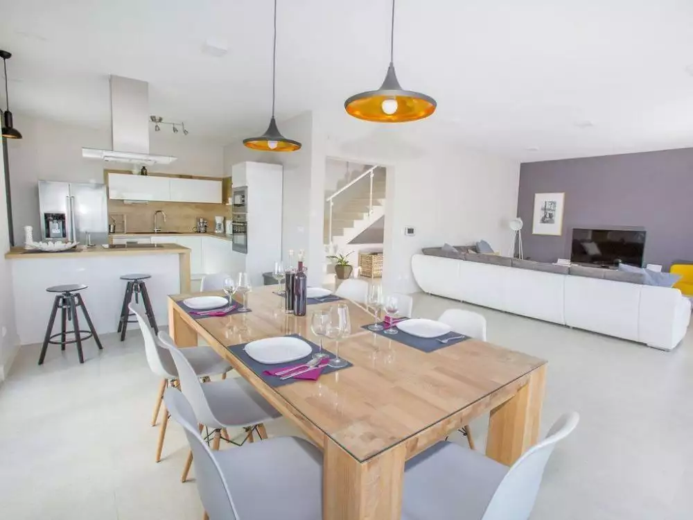 Villa 240m² in Croatia, Makarska. Priced at 1000000€ rent photo-6