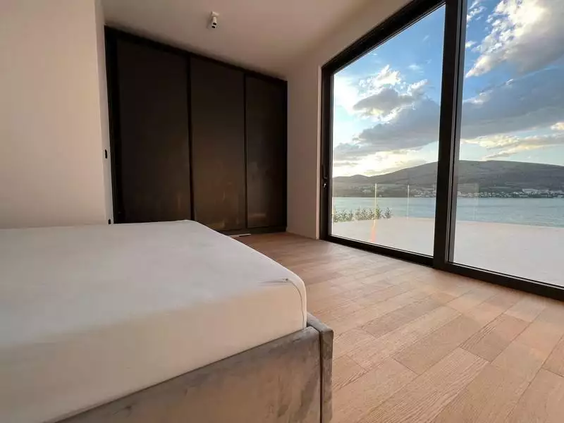 Villa 361m² in Croatia, Ciovo. Priced at 1300000€ rent photo-25