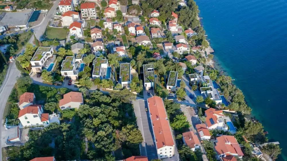Villa 349m² in Croatia, Ciovo. Priced at 2650000€ rent photo-11