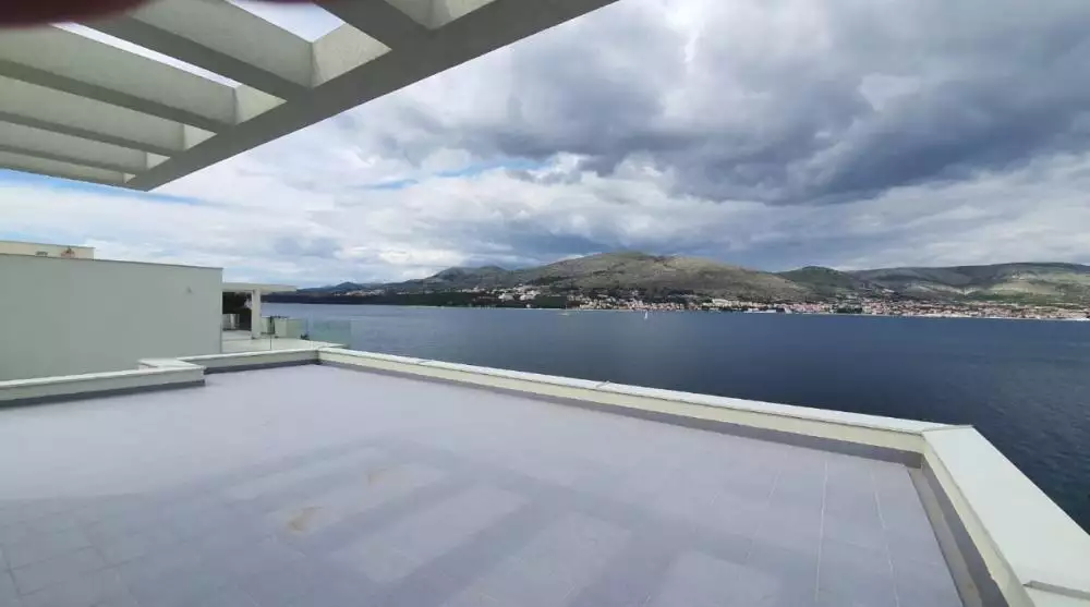 Villa 349m² in Croatia, Ciovo. Priced at 2650000€ rent photo-20