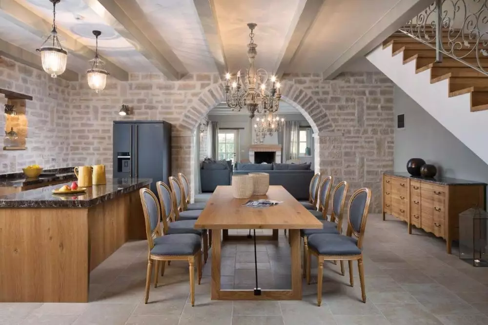 Villa 359m² in Croatia, Kanfanar. Priced at 1120000€ rent photo-6