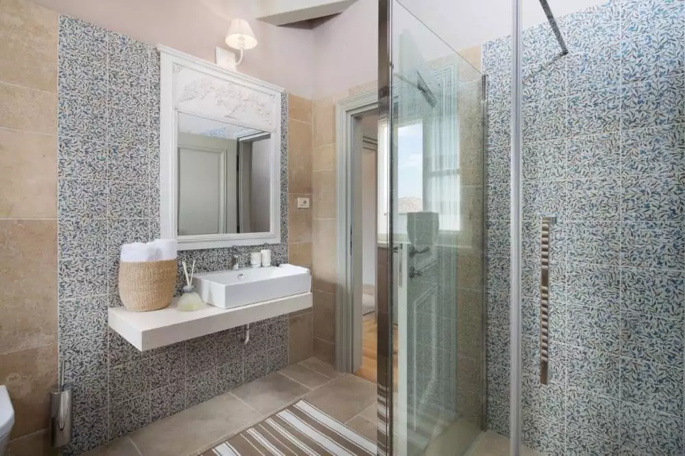 Villa 359m² in Croatia, Kanfanar. Priced at 1120000€ rent photo-14