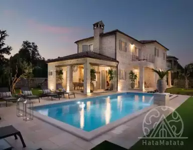 Buy in Croatia for 1120000€