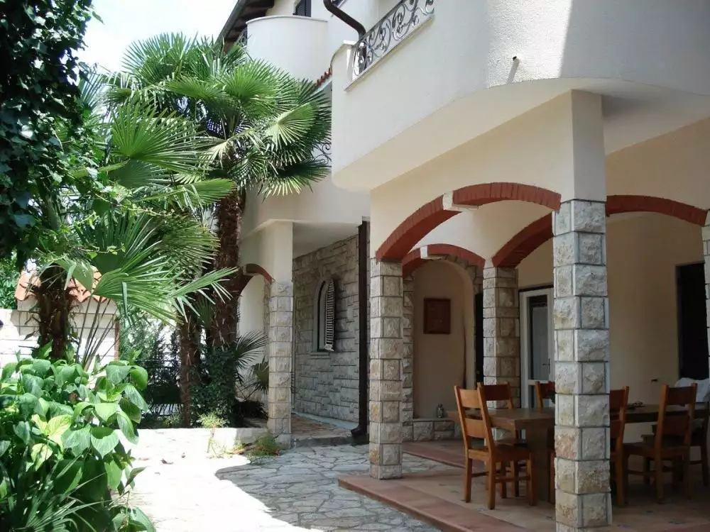 Villa 480m² in Croatia, Umag. Priced at 2000000€ rent photo-13