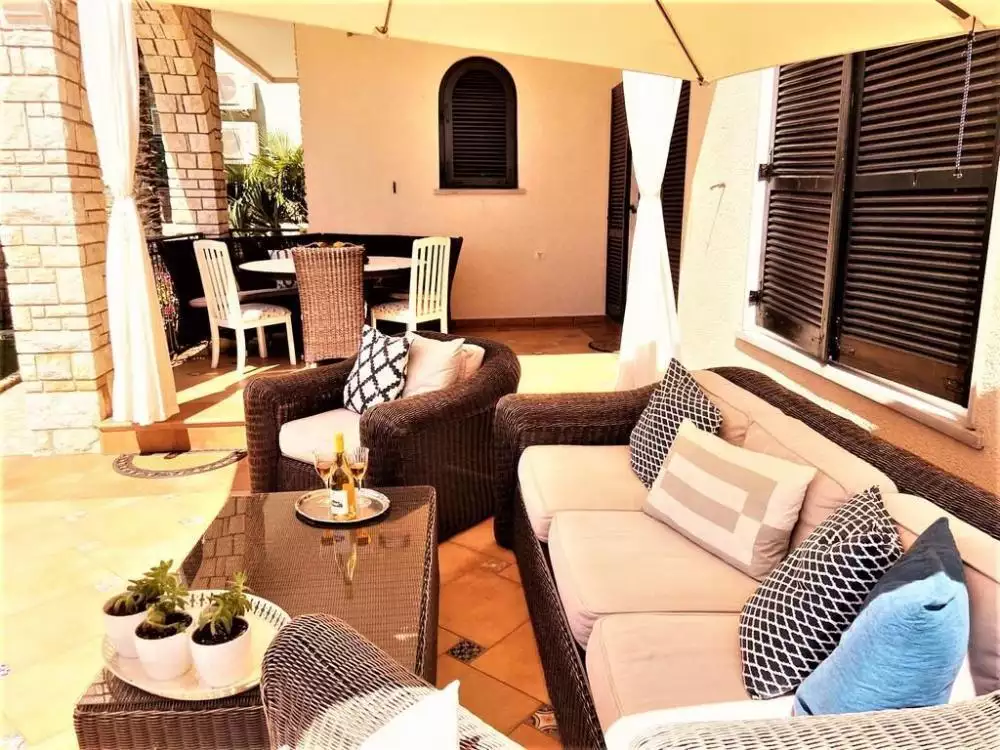 Villa 480m² in Croatia, Umag. Priced at 2000000€ rent photo-18