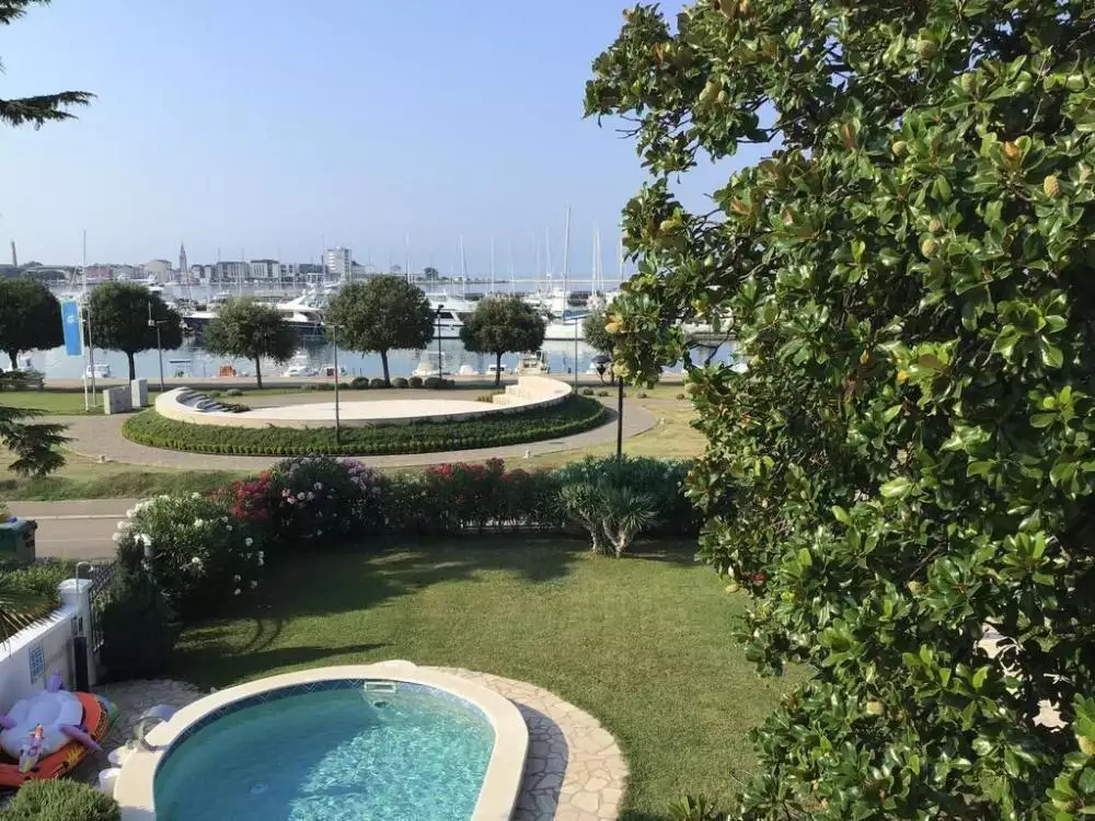 Villa 480m² in Croatia, Umag. Priced at 2000000€ rent photo-21