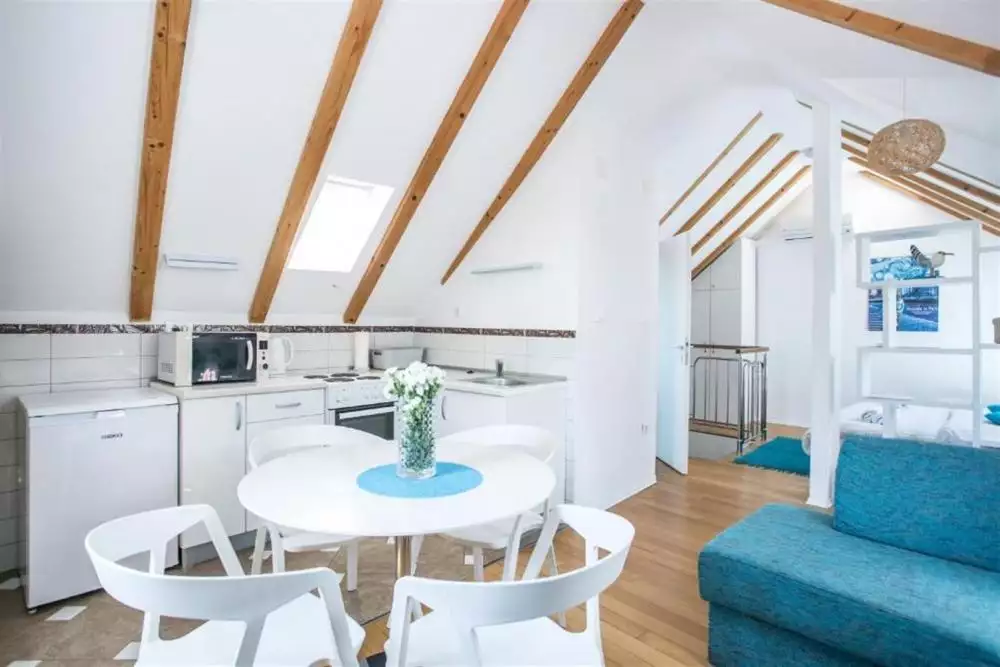 Hotels 180m² in Croatia, Trogir. Priced at 550000€ rent photo-2