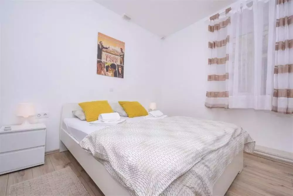 Hotels 180m² in Croatia, Trogir. Priced at 550000€ rent photo-14