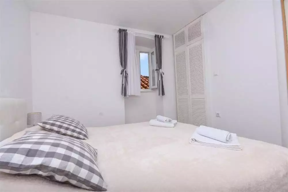 Hotels 180m² in Croatia, Trogir. Priced at 550000€ rent photo-15