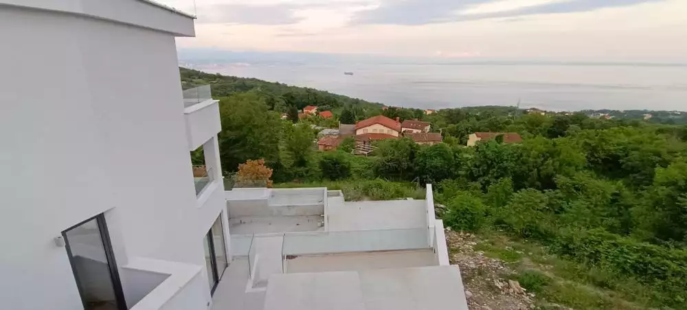 Villa 900m² in Croatia, Opatija. Priced at 3000000€ rent photo-14