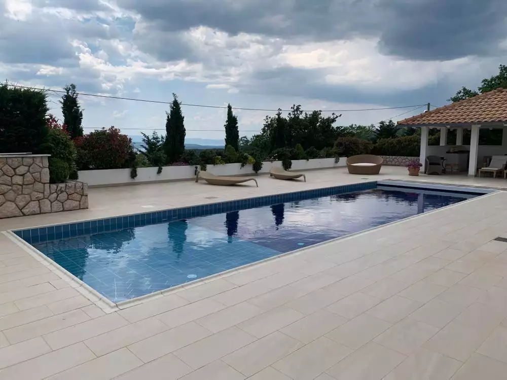 Villa 600m² in Croatia, Crikvenica. Priced at 1750000€ rent photo-5