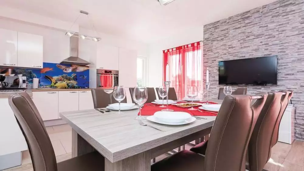 Villa 169m² in Croatia, Zadar. Priced at 750000€ rent photo-11