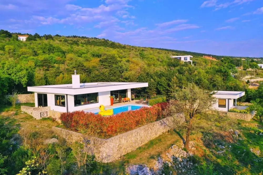 Villa 185m² in Croatia, Kostrena. Priced at 1245000€ rent photo-4