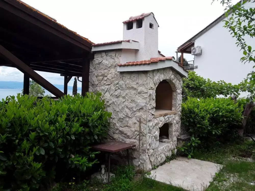 Hotels 300m² in Croatia, Lovran. Priced at 986000€ rent photo-2