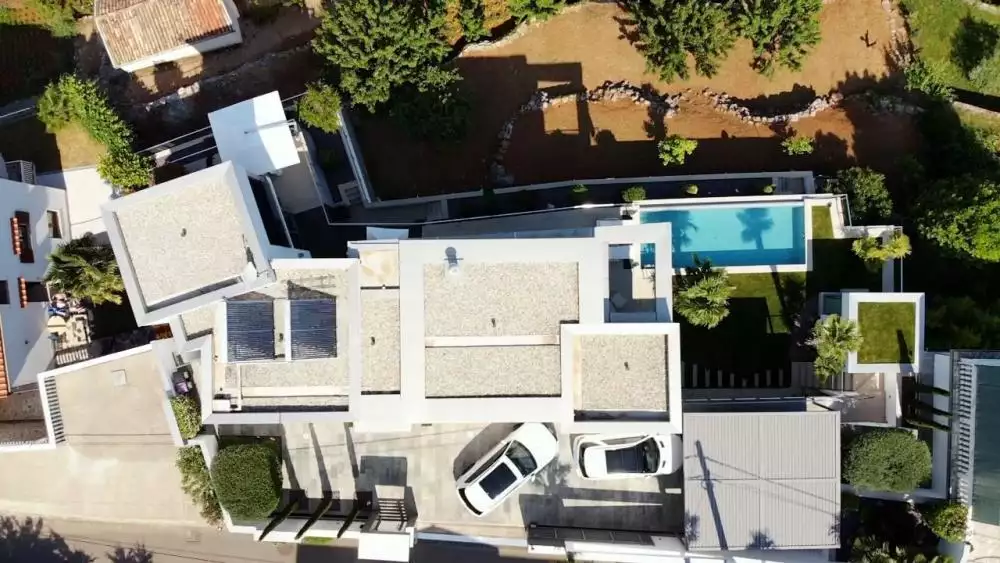 Villa 300m² in Croatia, Lovran. Priced at 2450000€ rent photo-8