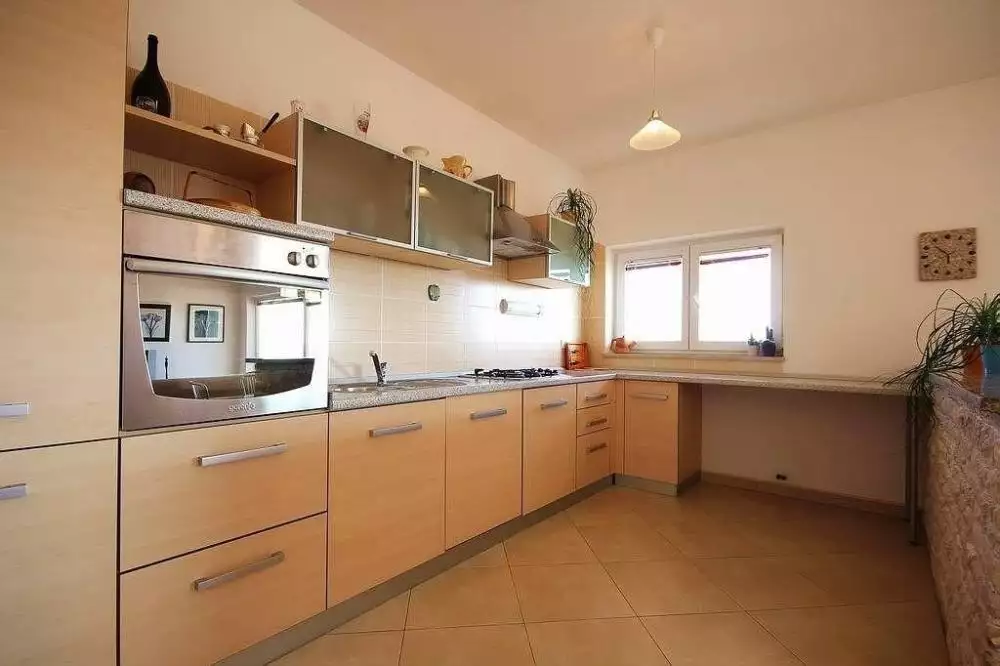 Hotels 450m² in Croatia, Medulin. Priced at 830000€ rent photo-9