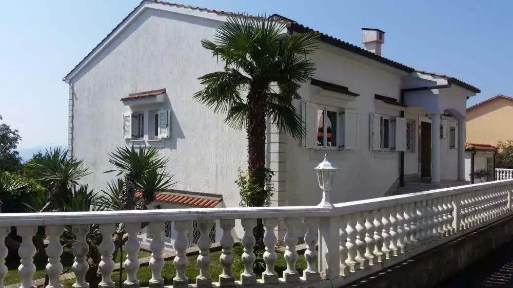 Villa 400m² in Croatia, Matulji. Priced at 1450000€ rent photo-4
