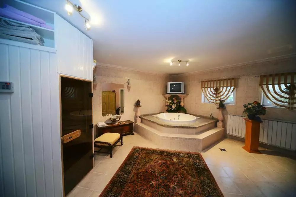 Villa 400m² in Croatia, Matulji. Priced at 1450000€ rent photo-13