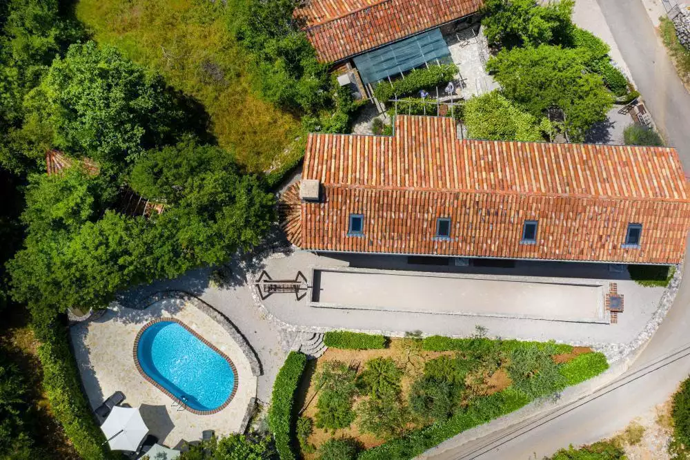 Villa 1m² in Croatia, Dobrinj. Priced at 986000€ rent photo-2