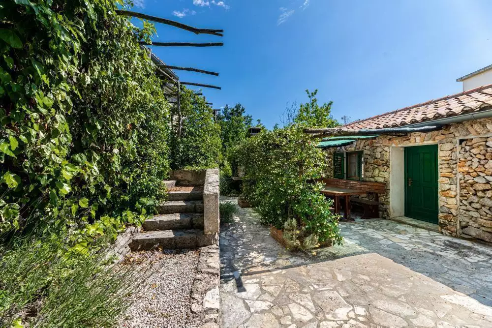 Villa 1m² in Croatia, Dobrinj. Priced at 986000€ rent photo-7
