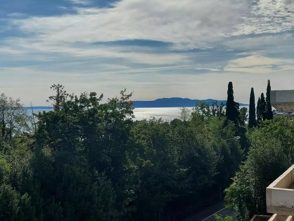 Villa 333m² in Croatia, Lovran. Priced at 1800000€ rent photo-4