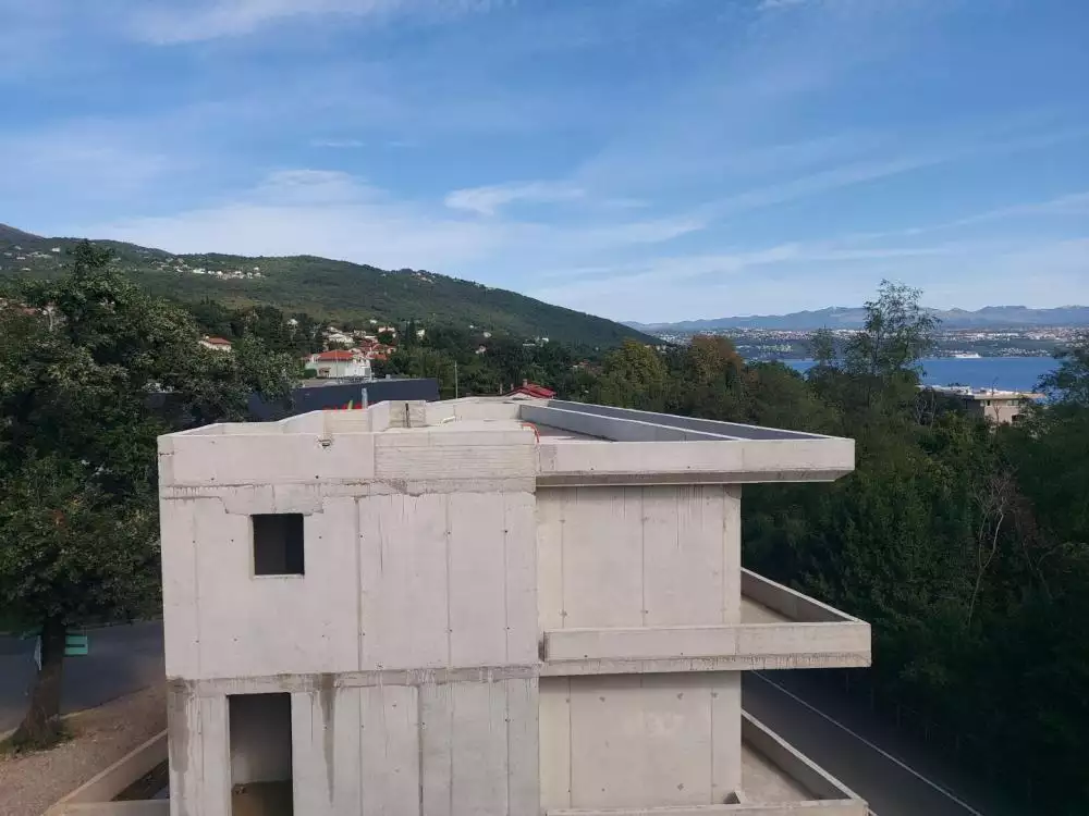 Villa 333m² in Croatia, Lovran. Priced at 1800000€ rent photo-7