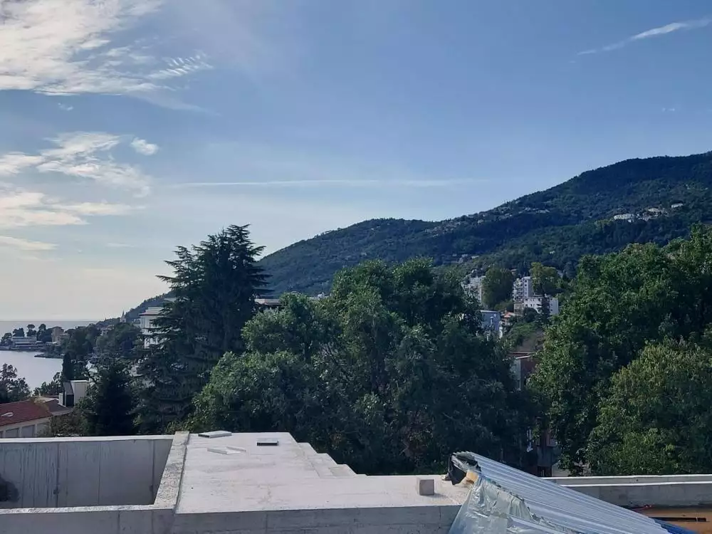 Villa 333m² in Croatia, Lovran. Priced at 1800000€ rent photo-14
