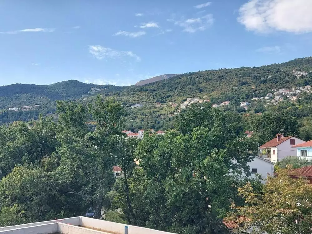 Villa 333m² in Croatia, Lovran. Priced at 1800000€ rent photo-18