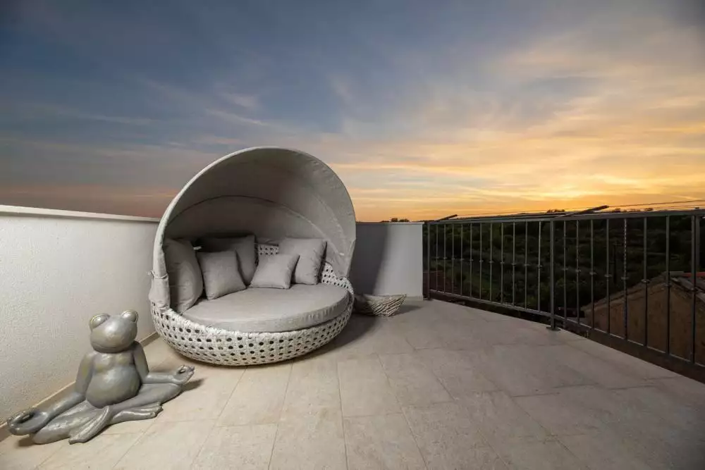 Villa 240m² in Croatia, Malinska. Priced at 1200000€ rent photo-4