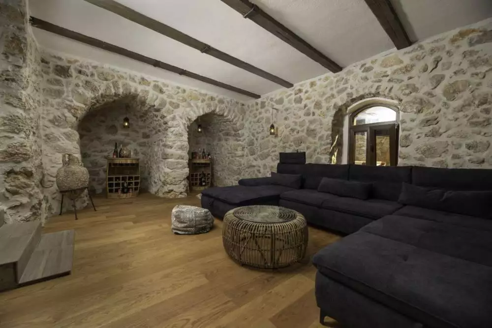 Villa 240m² in Croatia, Malinska. Priced at 1200000€ rent photo-14