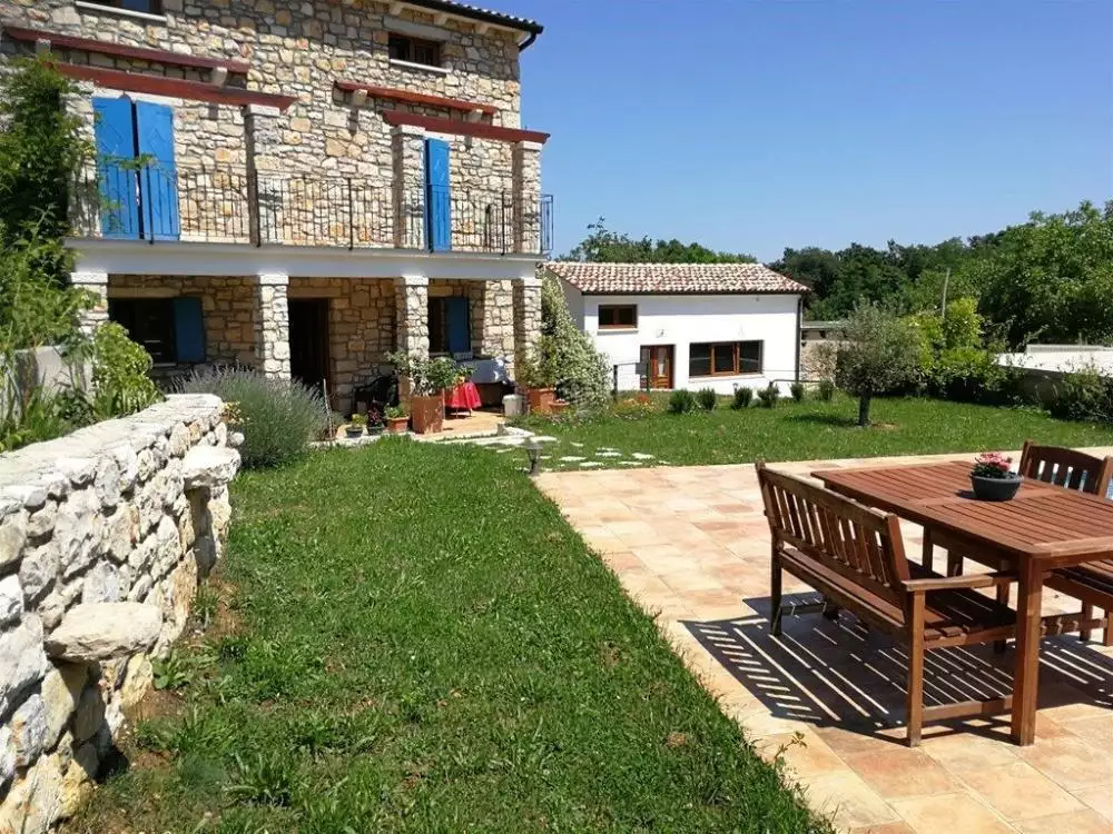 Villa 260m² in Croatia, Labin. Priced at 870000€ rent photo-6