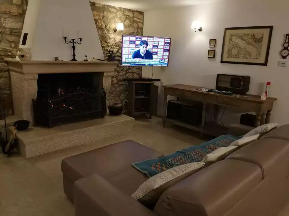 Villa 260m² in Croatia, Labin. Priced at 870000€ rent photo-8