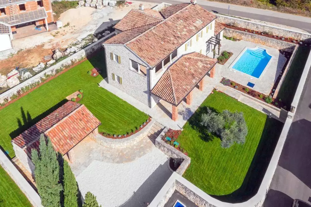 Villa 1m² in Italy, Mutignano. Priced at 1686000€ rent photo-18