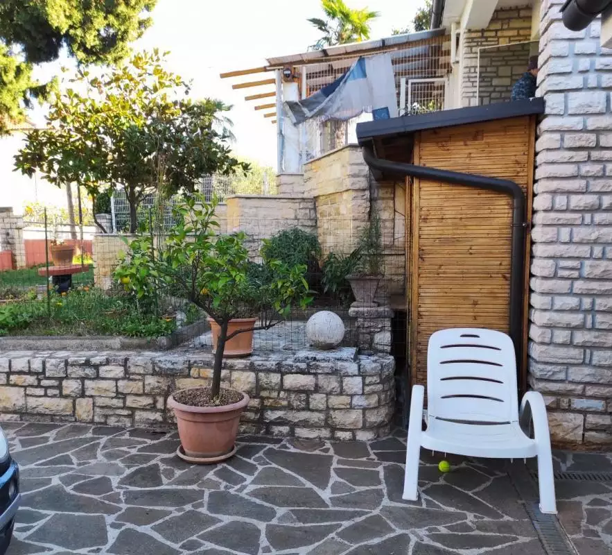 Hotels 200m² in Croatia, Umag. Priced at 550000€ rent photo-15
