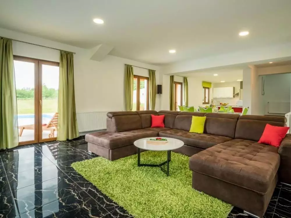 Villa 280m² in Italy, Mutignano. Priced at 726000€ rent photo-5