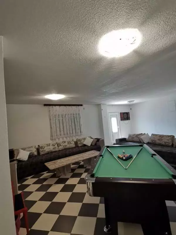 Hotels 640m² in Croatia, Bribir. Priced at 980000€ rent photo-9