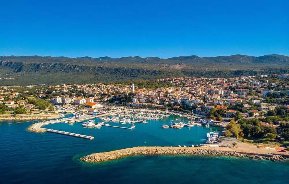 Hotels 640m² in Croatia, Bribir. Priced at 980000€ rent photo-16