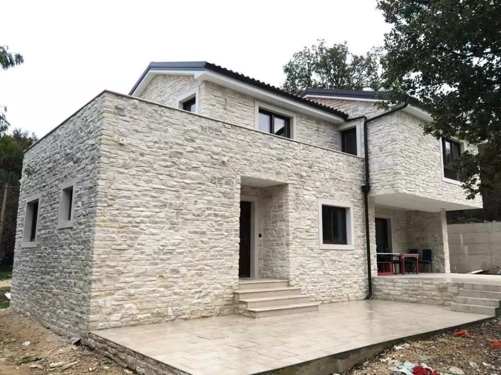 Villa 200m² in Croatia, Soline. Priced at 955000€ rent photo-1