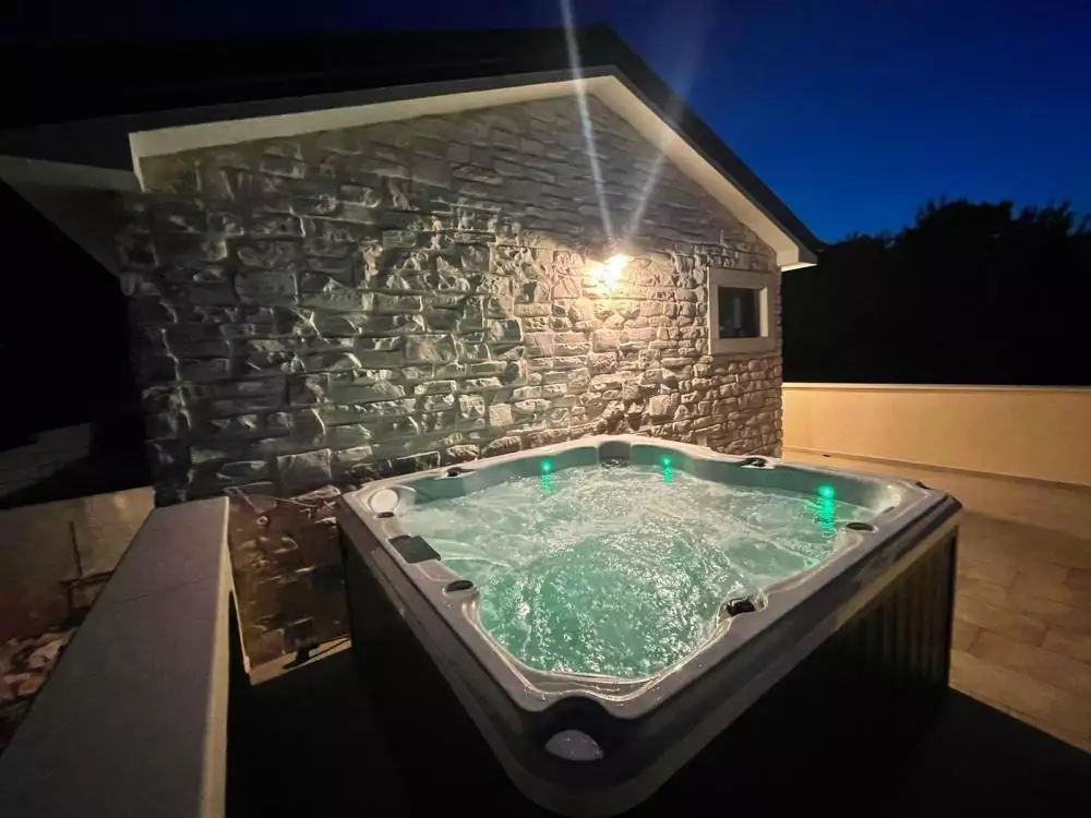 Villa 200m² in Croatia, Soline. Priced at 955000€ rent photo-6