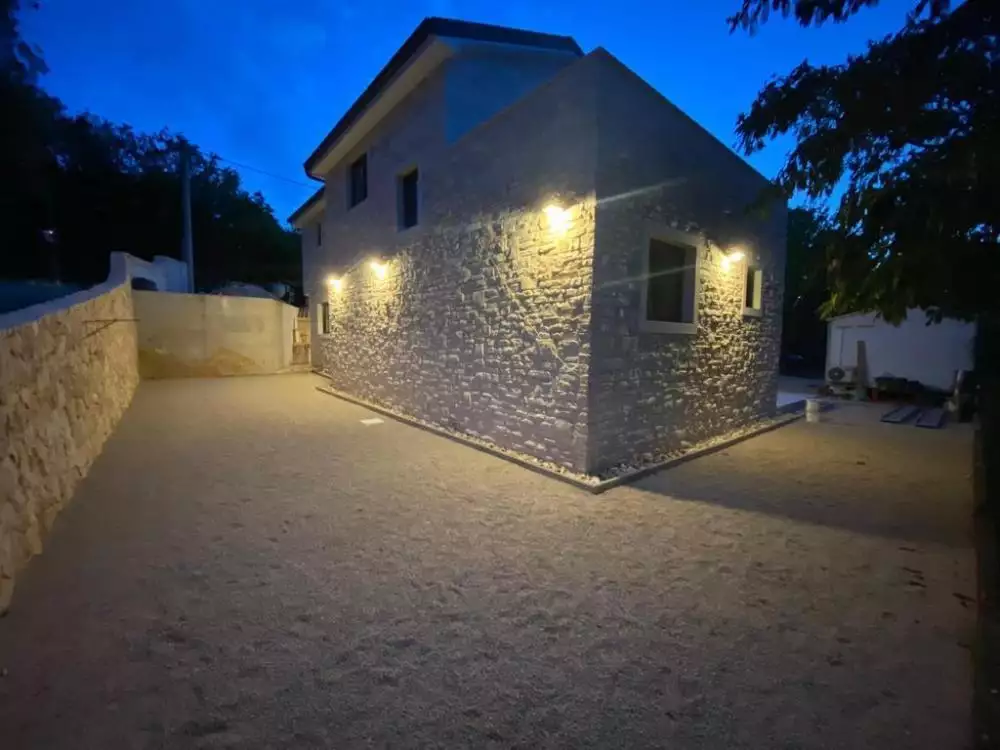 Villa 200m² in Croatia, Soline. Priced at 955000€ rent photo-10