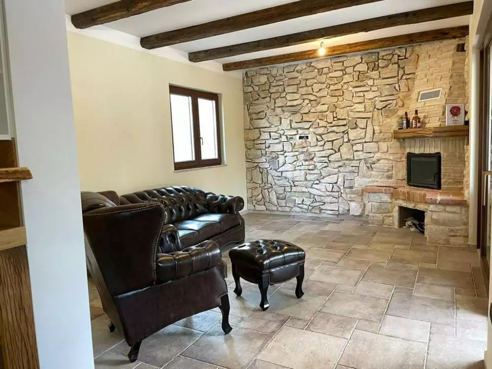 Villa 200m² in Croatia, Soline. Priced at 955000€ rent photo-18