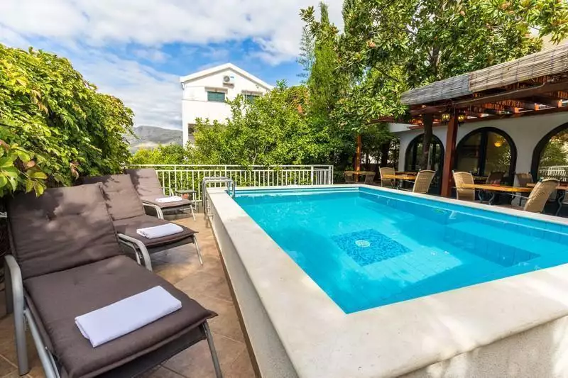 Hotels 675m² in Croatia, Dubrovnik. Priced at 1680000€ rent photo-3