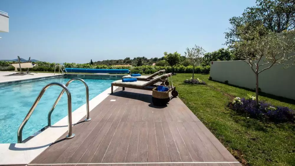 Villa 300m² in Croatia, Dubrovnik. Priced at 1875000€ rent photo-11