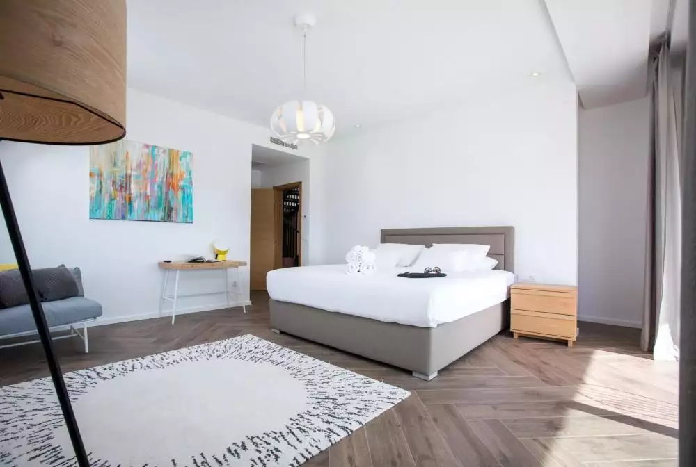 Villa 300m² in Croatia, Dubrovnik. Priced at 1875000€ rent photo-16