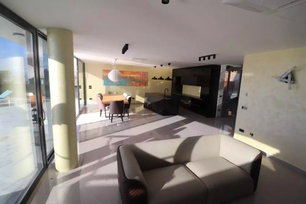Villa 260m² in Croatia, Crikvenica. Priced at 1650000€ rent photo-9