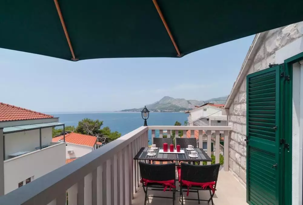 Hotels 350m² in Croatia, Nemira. Priced at 895000€ rent photo-4